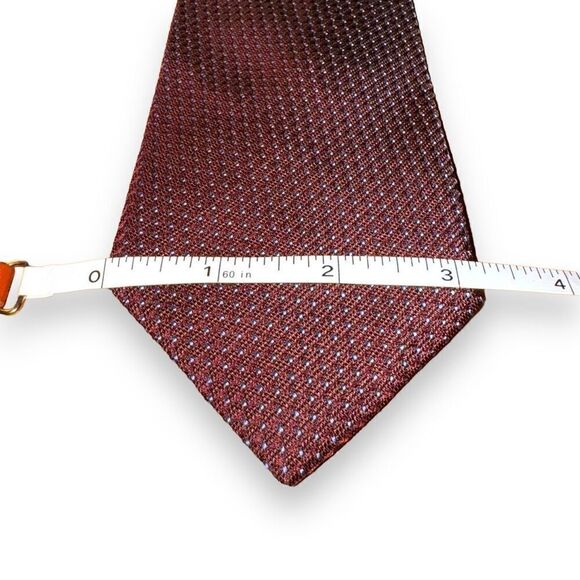 Tom James Mainline Red Micro Polkadot Made in USA Silk Tie - Picture 2 of 6